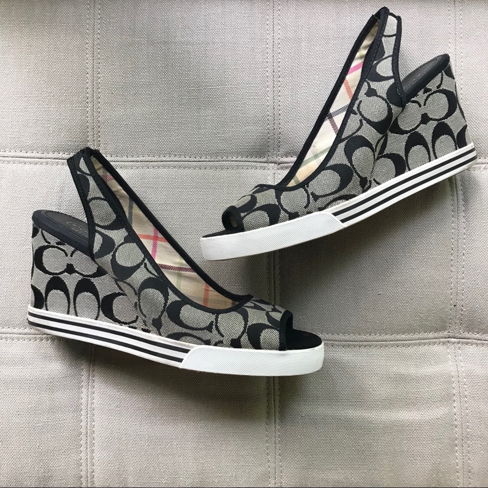 Coach Shoes size 9